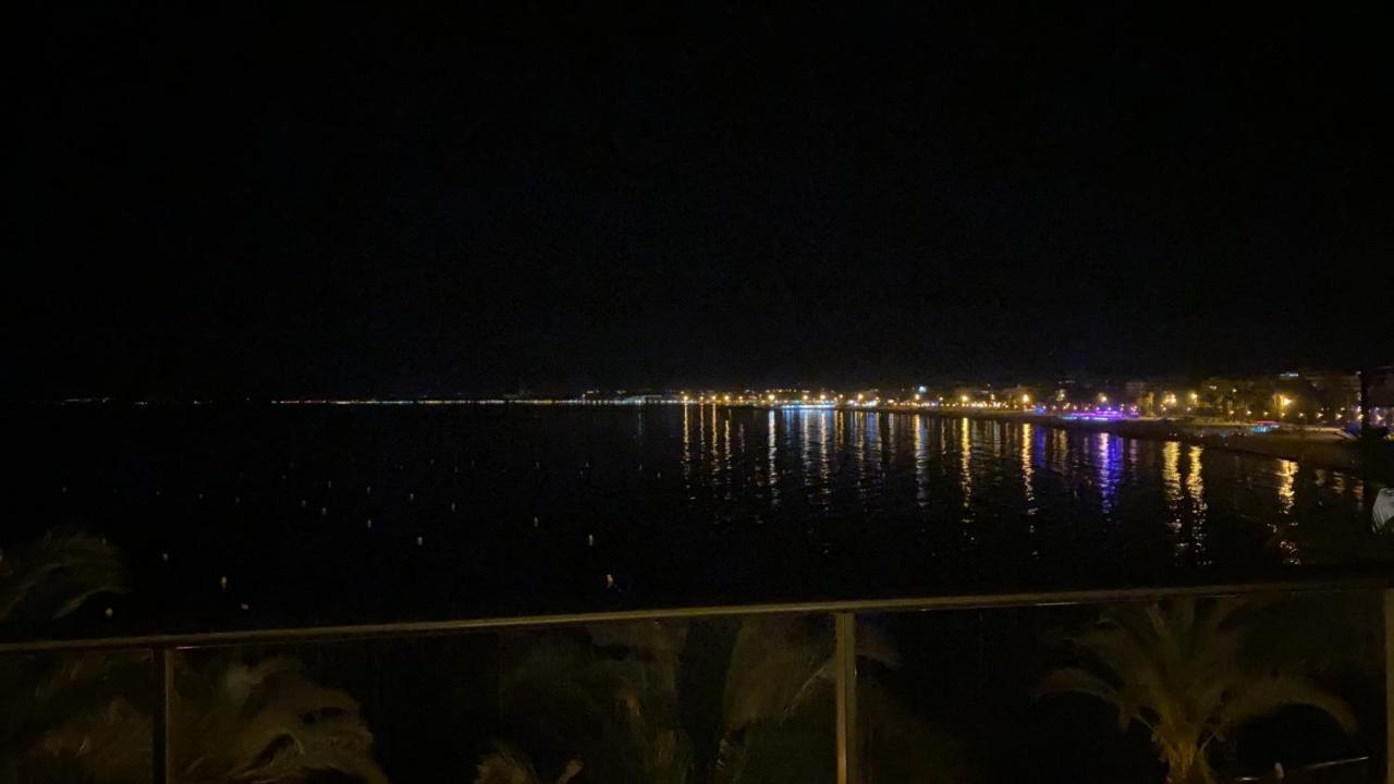 Apartamento Vista Mar Salou Bagian luar foto